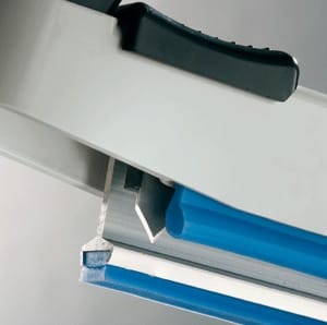 Forseglingsmaskin med kniv Forseglingsbredde 40 cm Forseglingsmaskin med kniv Forseglingsbredde 40 cm – Vakuumaskin og pakkeutstyr
