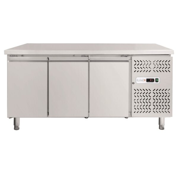 Kjølebenk 3 dører VH3100TN -2 / +8°C Kjølebenk 3 dører VH3100TN -2 / +8°C